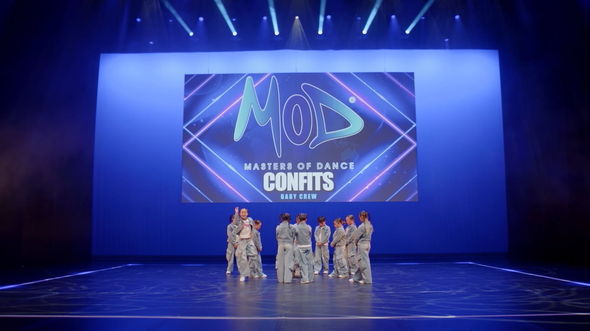 CONFITS – BABY CREW